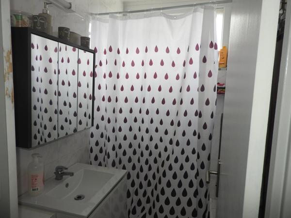 À Évreux, spacieux T5 avec balcon et parking – Idéal premier achat ou investissement locatif !