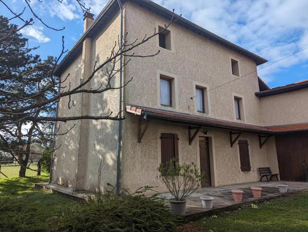 Vente immobilière : Ferme à Chasse-sur-Rhône  5 pièces 160 m² 460 000 €- LES CLÉS D'ALEXIA.
