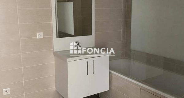 Location Appartement 3 pièces 61.62 m² - Mantes-la-jolie 78200