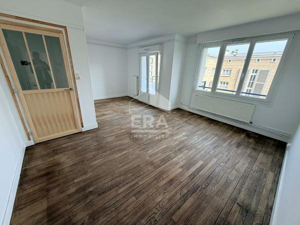 Appartement Dunkerque (59140) deux chambres et balcon