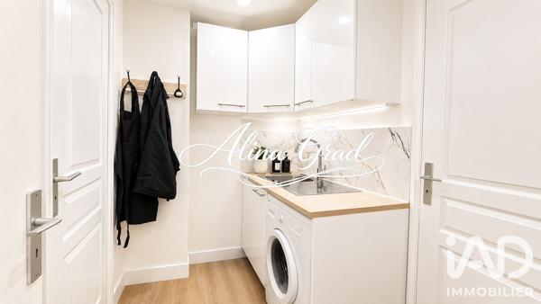 Esthétique, Coiffure​ à vendre 41 m² Chatou