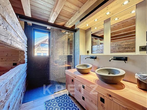 Chalet de luxe ski aux pieds