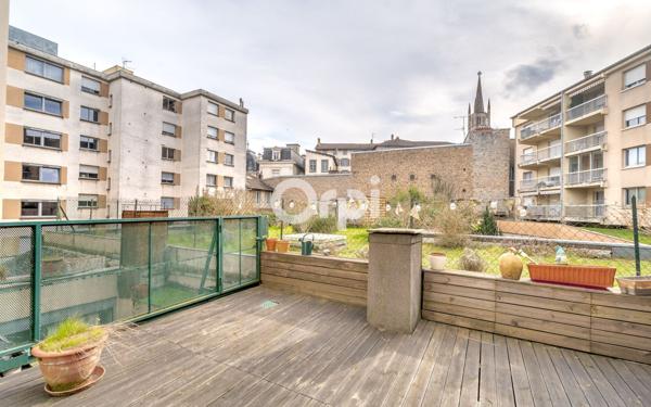 Appartement à vendre    5 pièces • 154 m2 Limoges