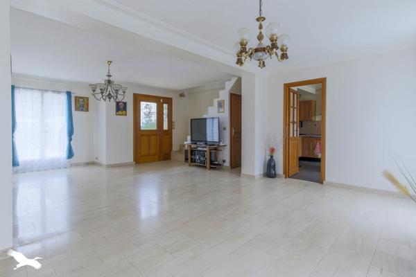 Maison à vendre |  Bouafle |  7 pièces | 118 m²