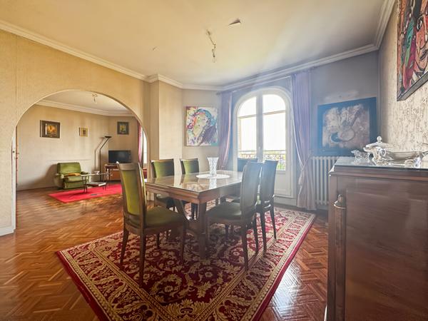 Charme de l'ancien - Proche de toutes les commodités