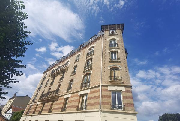 Charme de l'ancien - Proche de toutes les commodités