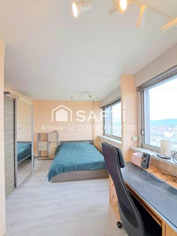 À Mulhouse (68100) appartement meublé 4 pièces – 94 m² – 3 chambres, Tour de l’Europe (11? étage) vue dégagée sur les Vosges