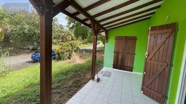Maison individuelle à vendre à Fonds-Saint-Denis en Martinique (97250), ref : 97228-04