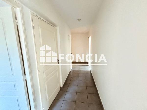 Location Appartement 3 pièces 64.99 m² - 29 RUE DES AGRIONS Soyons 07130