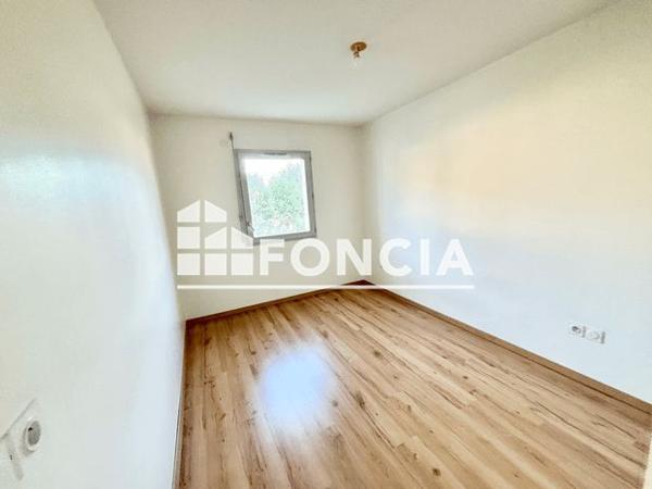 Location Appartement 3 pièces 64.99 m² - 29 RUE DES AGRIONS Soyons 07130