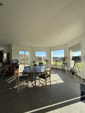 Maison contemporaine avec vue panoramique