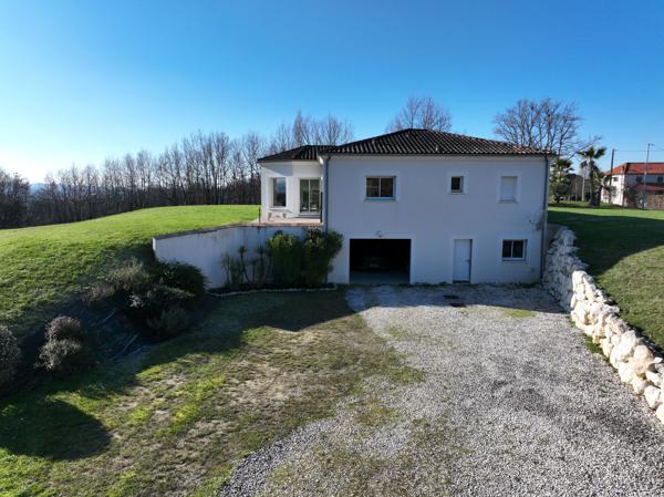Maison contemporaine avec vue panoramique