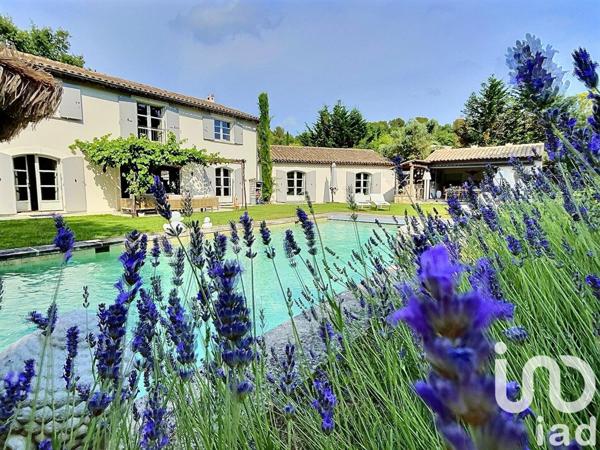 Maison à vendre 10 pièces 332 m² Châteauneuf-Grasse