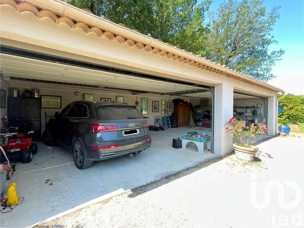 Maison à vendre 10 pièces 332 m² Châteauneuf-Grasse