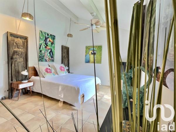 Maison à vendre 10 pièces 332 m² Châteauneuf-Grasse