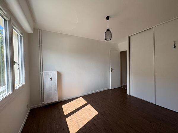 Appartement Cormelles-le-royal 2 pièces