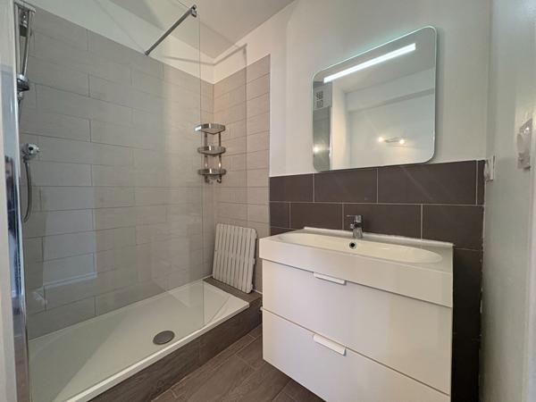 Appartement Cormelles-le-royal 2 pièces