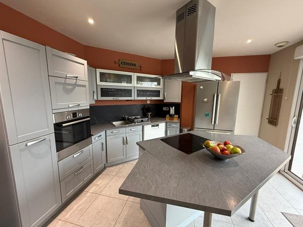 Maison individuelle SEMI PLAIN PIED - 7 pièce(s) - 175 m² -