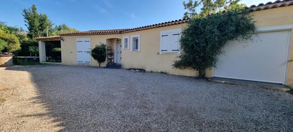 Les Arcs-sur-Argens (83460) - commodités - piscine - climatisation