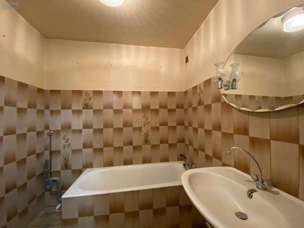 Achat - Appartement Aurillac 15000 5 pièces 77 m 2