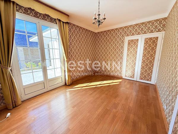 A vendre - Maison - 6 pièces - 142m² - Doué la Fontaine - D5864