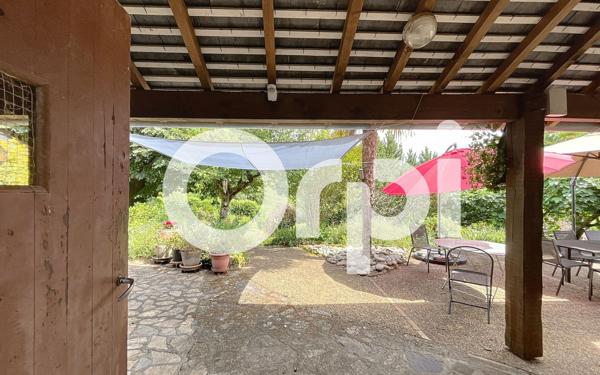 Maison à vendre    7 pièces •  Saint-Mexant