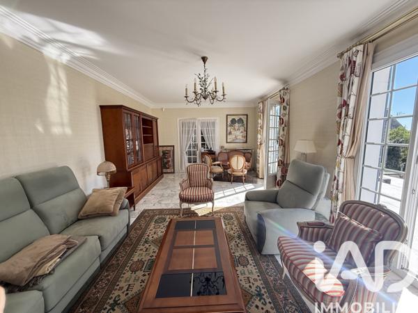 Maison à vendre 10 pièces 216 m² Ribécourt-Dreslincourt