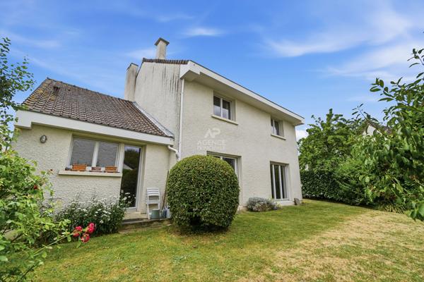 Maison Saint Germain En Laye 8 pièces 170 m2 785 000 € **  - Référence  18338