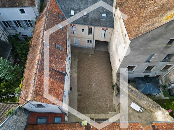 Immeuble 783 m²