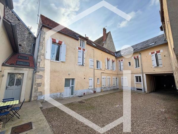 Immeuble 783 m²