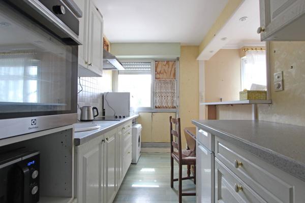 OPPORTUNITÉ, UN APPARTEMENT TYPE 2 COMPLET, À KERDRÉZEC. - A QUIMPER Quimper SUD