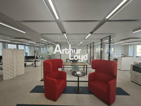 BUREAUX RECENTS EN OPEN SPACE ET PMR A LOUER SUR NICE OUEST PROCHE AUTOROUTE