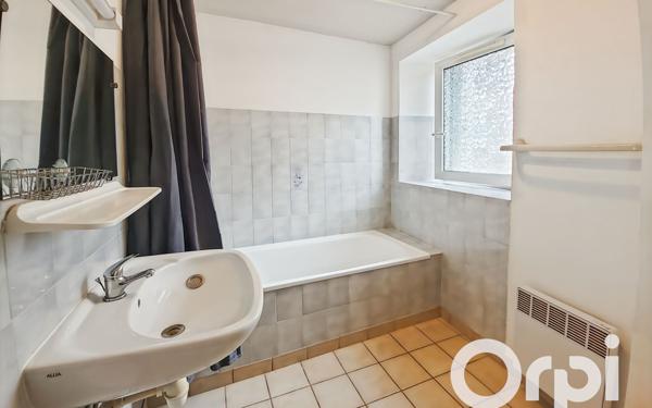 Appartement à louer    1 pièce •  Le Pouzin