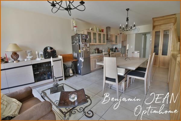 maison F4 avec garage et terrasse