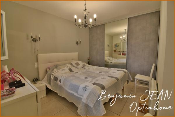 maison F4 avec garage et terrasse