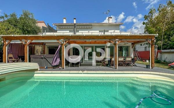 Maison à vendre    4 pièces •  Châtelaillon-Plage