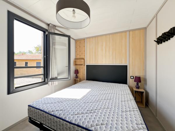 Maison
         3 pièces
        - 42 m² 170 000 € *