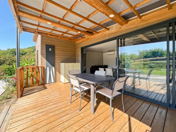 Maison
         3 pièces
        - 42 m² 170 000 € *