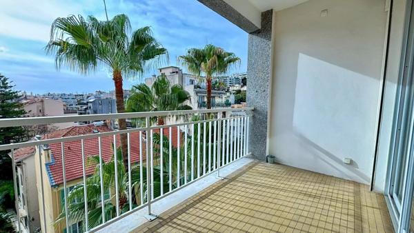 Vente Appartement 2 pièces 78 m2 à Nice