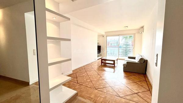 Vente Appartement 2 pièces 78 m2 à Nice