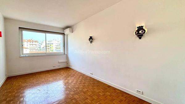 Vente Appartement 2 pièces 78 m2 à Nice