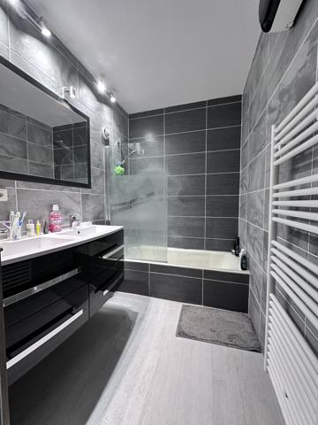 Le Cannet (06110) Appartement à acheter avec terrasse et parking 2 pièces 52 m2 au Cannet (06)