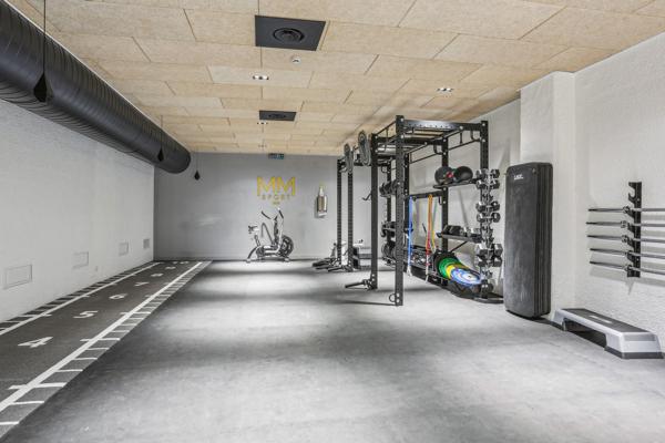 Bureaux rénovés haut de gamme à Nanterre – Emplacement stratégique et services premium