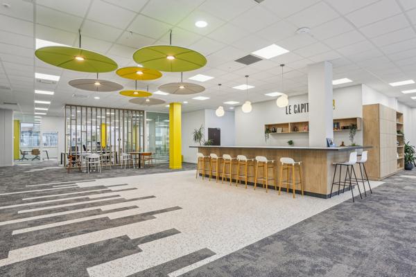 Bureaux rénovés haut de gamme à Nanterre – Emplacement stratégique et services premium