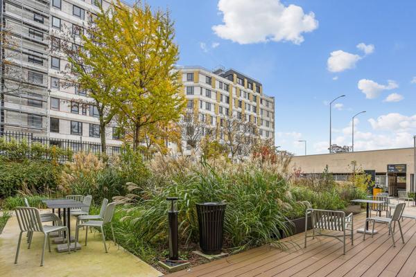 Bureaux rénovés haut de gamme à Nanterre – Emplacement stratégique et services premium