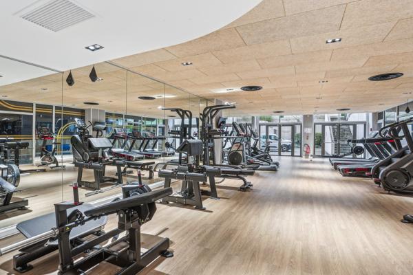 Bureaux rénovés haut de gamme à Nanterre – Emplacement stratégique et services premium