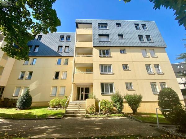 Appartement à vendre à Le Mans dans la Sarthe (72000), ref : 72122-1407