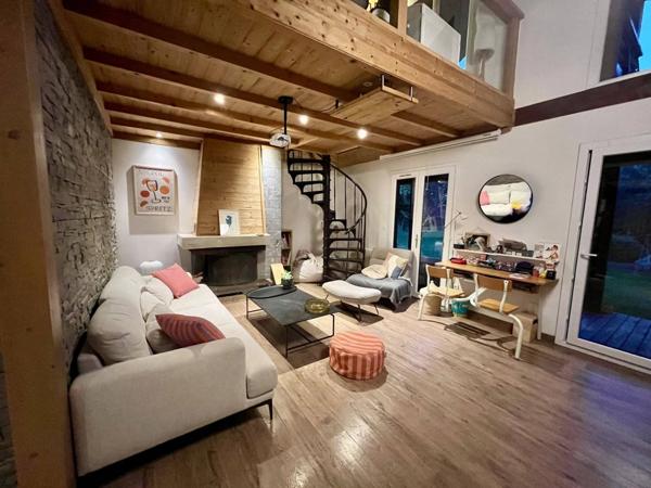 Coup de cœur à Tresserve : magnifique maison individuelle 4 pièces, sur terrain plat d'exception constructible de 2 288 m², accès lac à pied