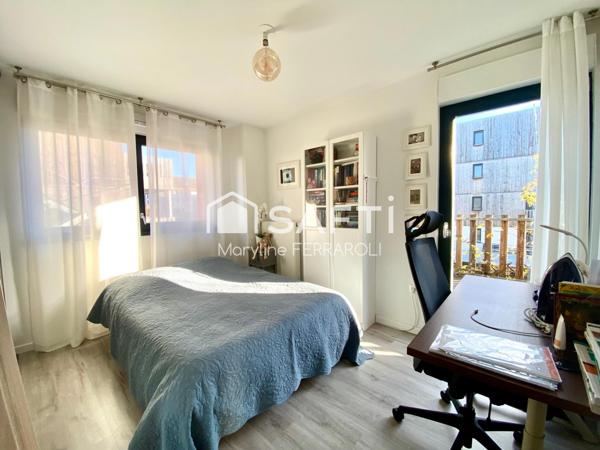 Maison avec cadre incroyable face à la nature