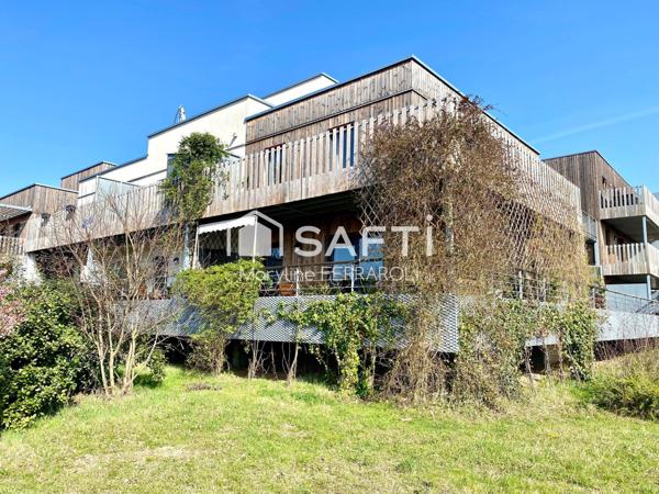 Maison avec cadre incroyable face à la nature